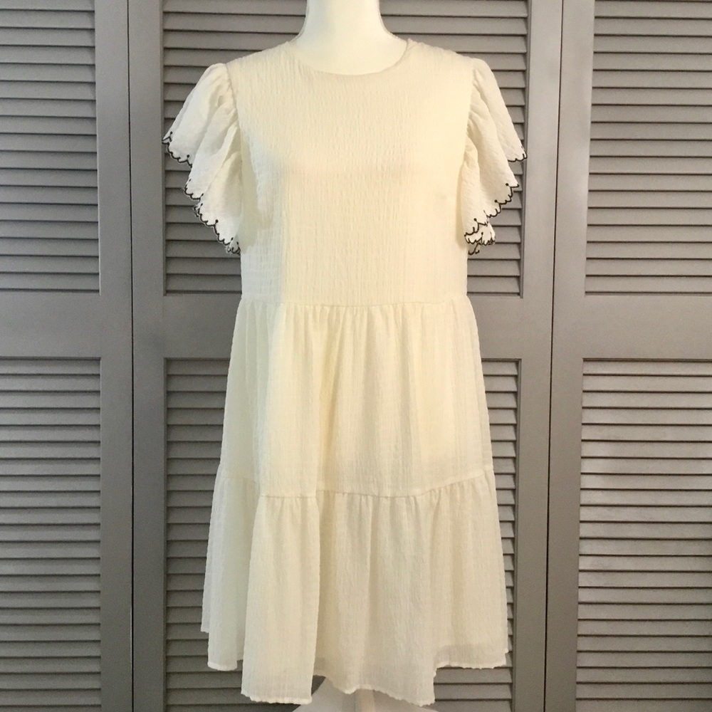 NWOT Who What Wear Ivory Tiered Dress - Picture 4 of 8